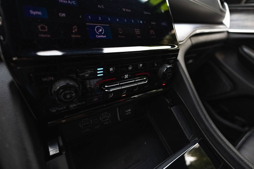 2024 Jeep Grand Cherokee L Limited 4x4