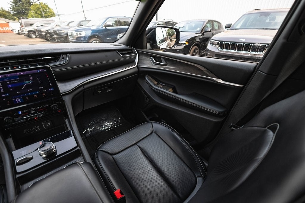 2024 Jeep Grand Cherokee L Limited 4x4