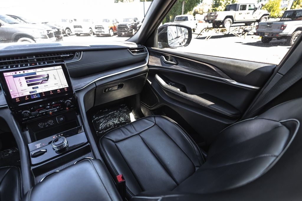 2024 Jeep Grand Cherokee L Limited 4x4