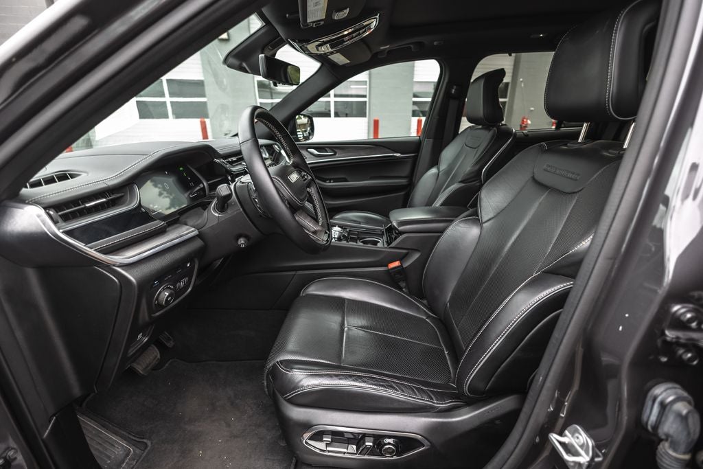 2022 Jeep Grand Cherokee 4xe Overland 4x4