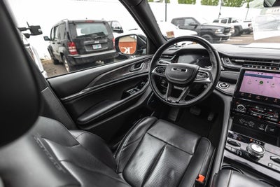 2022 Jeep Grand Cherokee 4xe Overland 4x4