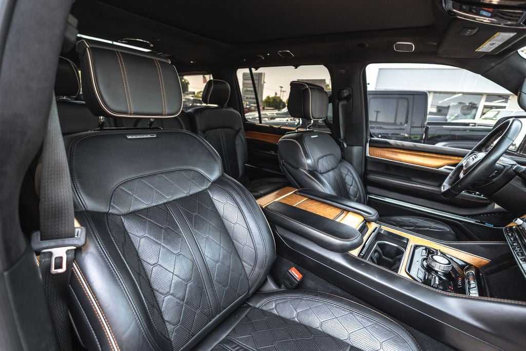 2022 Jeep Grand Wagoneer Series III 4x4