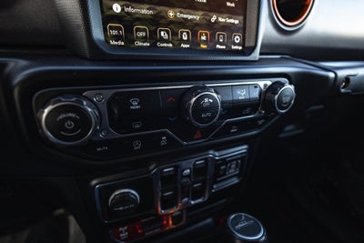 2022 Jeep Gladiator Mojave 4x4