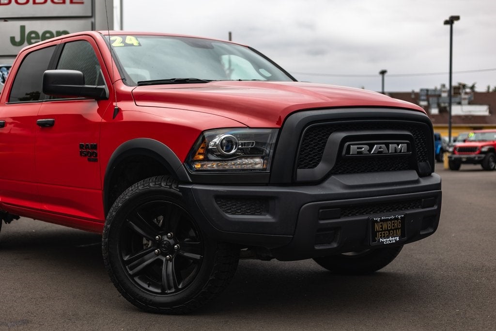 2024 RAM 1500 Classic Warlock Crew Cab 4x4 5'7' Box