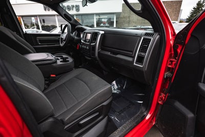 2024 RAM 1500 Classic Warlock Crew Cab 4x4 5'7' Box