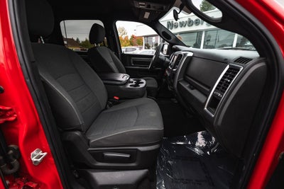 2024 RAM 1500 Classic Warlock Crew Cab 4x4 5'7' Box