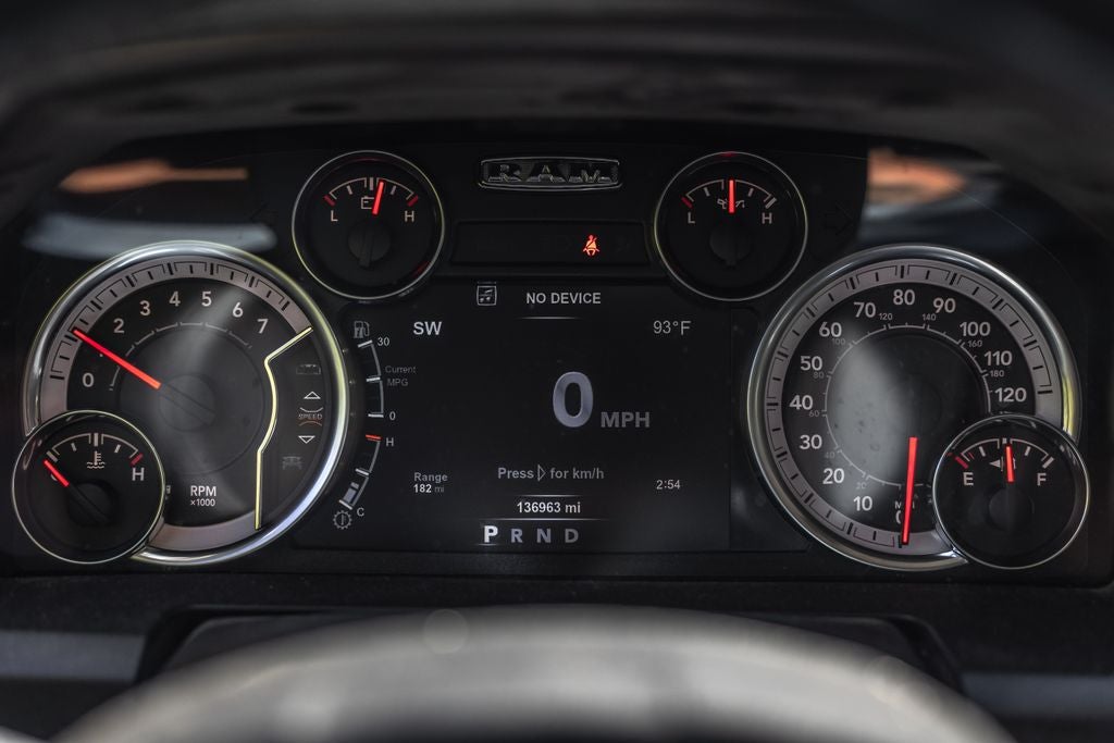 2018 RAM 1500 Big Horn Crew Cab 4x4 5'7' Box