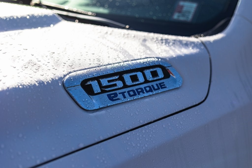 2022 RAM 1500 Big Horn Quad Cab 4x4 6'4' Box