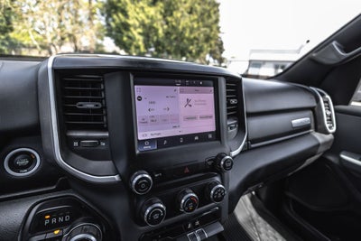 2022 RAM 1500 Big Horn Crew Cab 4x4 5'7' Box