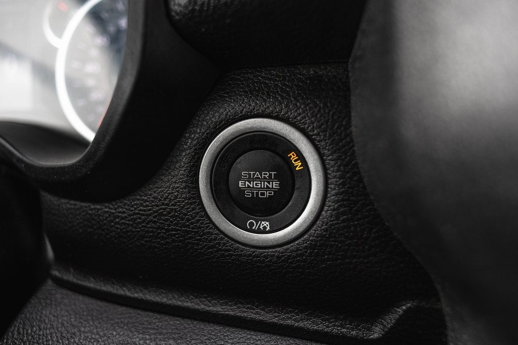 2025 RAM 1500 Tradesman Crew Cab 4x4 5'7' Box