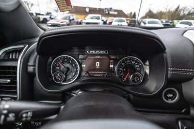 2023 RAM 1500 Laramie Crew Cab 4x4 5'7' Box