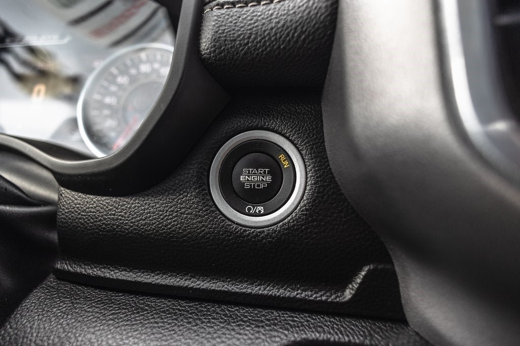 2023 RAM 1500 Laramie Crew Cab 4x4 5'7' Box