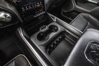 2023 RAM 1500 Laramie Crew Cab 4x4 5'7' Box