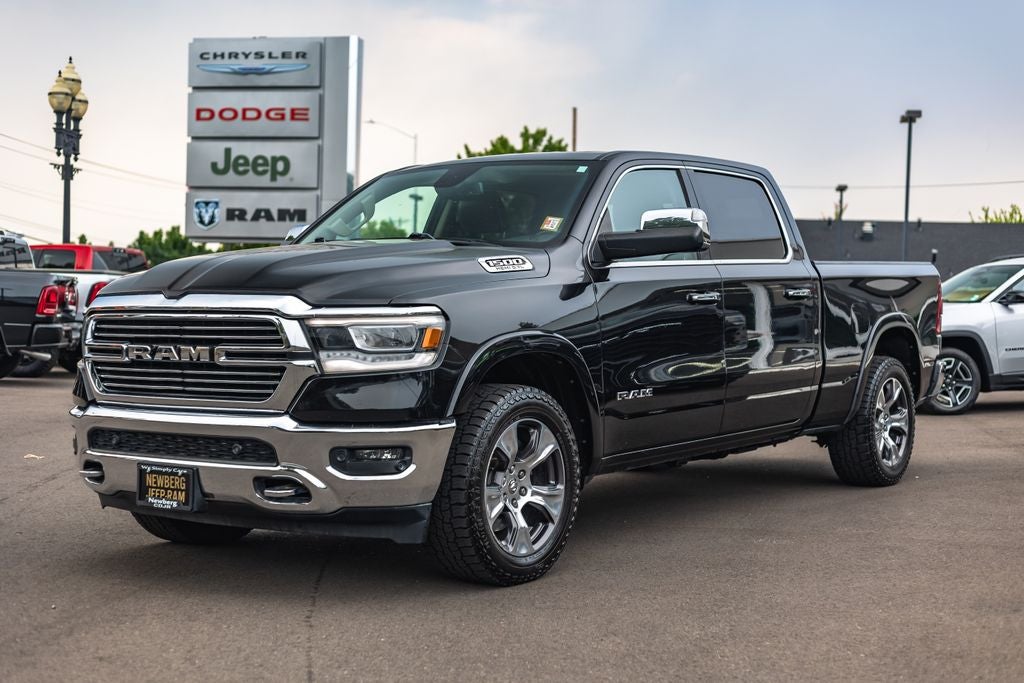 2019 RAM 1500 Laramie Crew Cab 4x4 6'4' Box