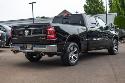 2019 RAM 1500 Laramie Crew Cab 4x4 6'4' Box