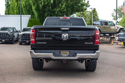 2019 RAM 1500 Laramie Crew Cab 4x4 6'4' Box