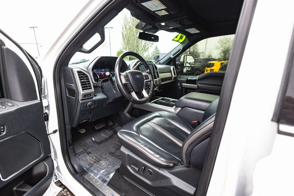 2022 Ford F-350 Platinum