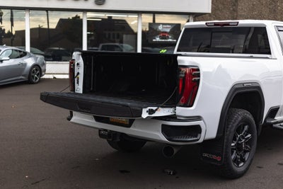 2024 GMC Sierra 2500HD 4WD Crew Cab Standard Bed AT4