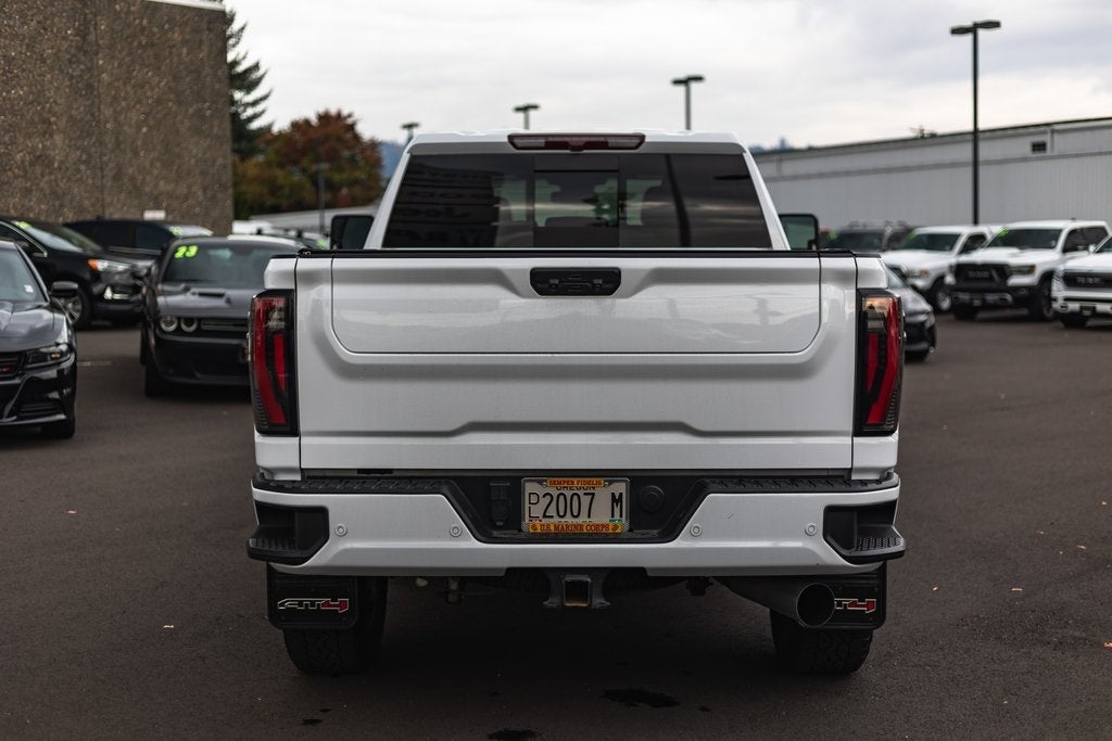 2024 GMC Sierra 2500HD 4WD Crew Cab Standard Bed AT4