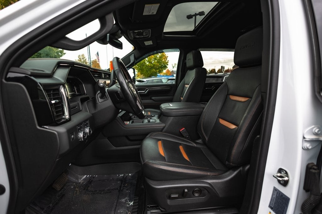 2024 GMC Sierra 2500HD 4WD Crew Cab Standard Bed AT4