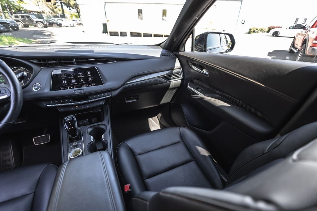 2022 Cadillac XT4 Sport