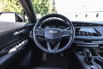2022 Cadillac XT4 Sport