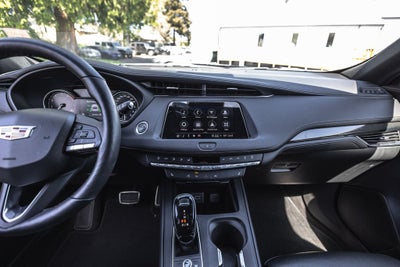 2022 Cadillac XT4 Sport