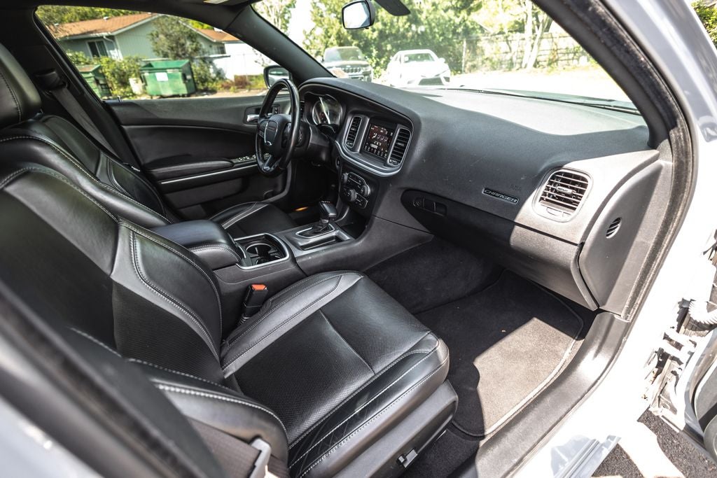 2022 Dodge Charger SXT RWD