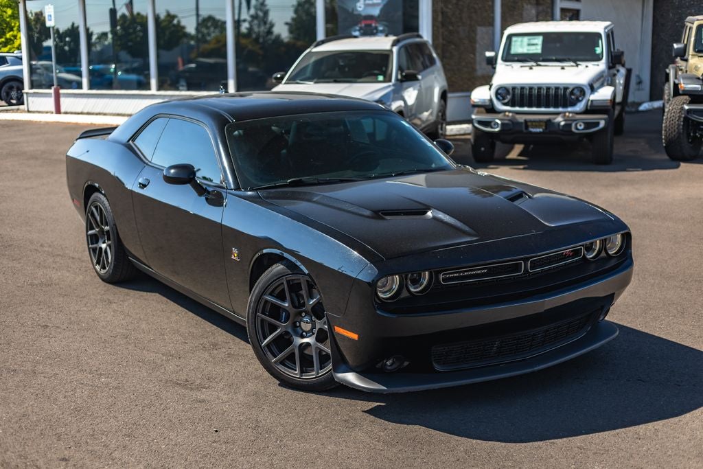 2016 Dodge Challenger R/T Scat Pack