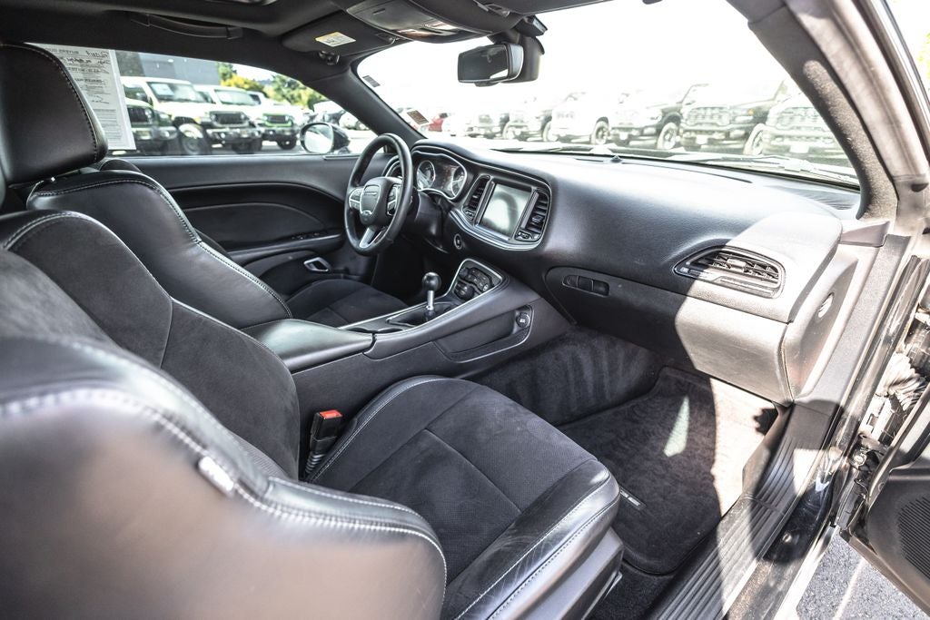 2016 Dodge Challenger R/T Scat Pack