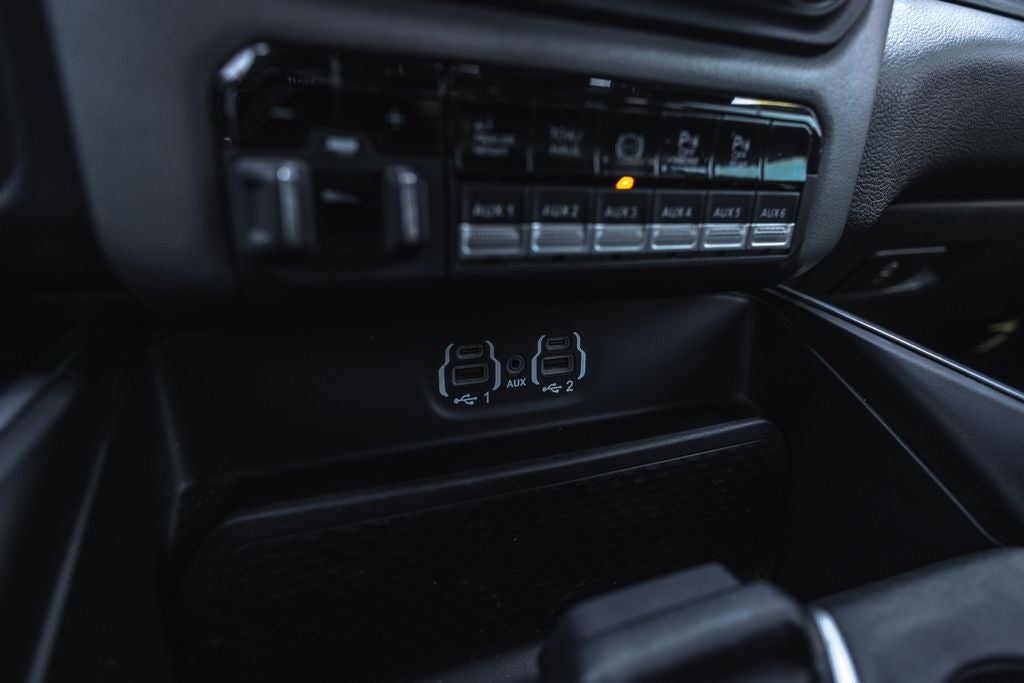 2021 RAM 3500 Big Horn Crew Cab 4x4 6'4' Box