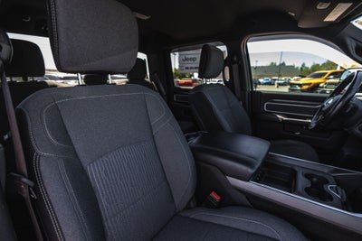 2021 RAM 3500 Big Horn Crew Cab 4x4 6'4' Box