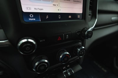 2024 RAM 3500 Big Horn Crew Cab 4x4 8' Box