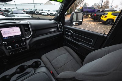 2024 RAM 3500 Big Horn Crew Cab 4x4 8' Box