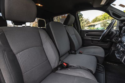 2024 RAM 3500 Big Horn Crew Cab 4x4 8' Box