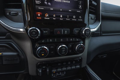 2020 RAM 3500 Laramie Crew Cab 4x4 8' Box