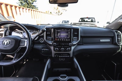 2020 RAM 3500 Laramie Crew Cab 4x4 8' Box