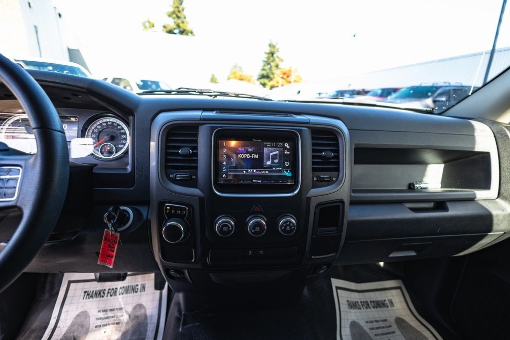 2017 RAM 1500 Tradesman Regular Cab 4x2 8' Box