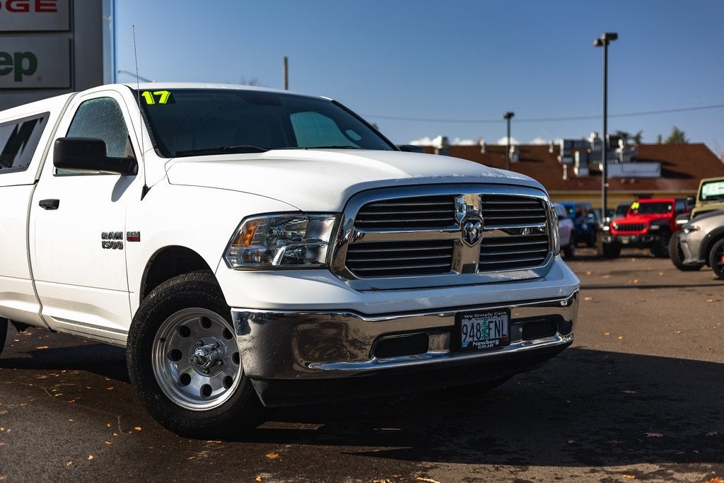 2017 RAM 1500 Tradesman Regular Cab 4x2 8' Box