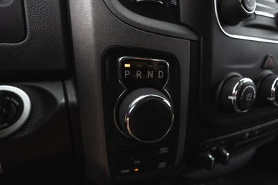 2019 RAM 1500 Classic Tradesman Crew Cab 4x4 5'7' Box