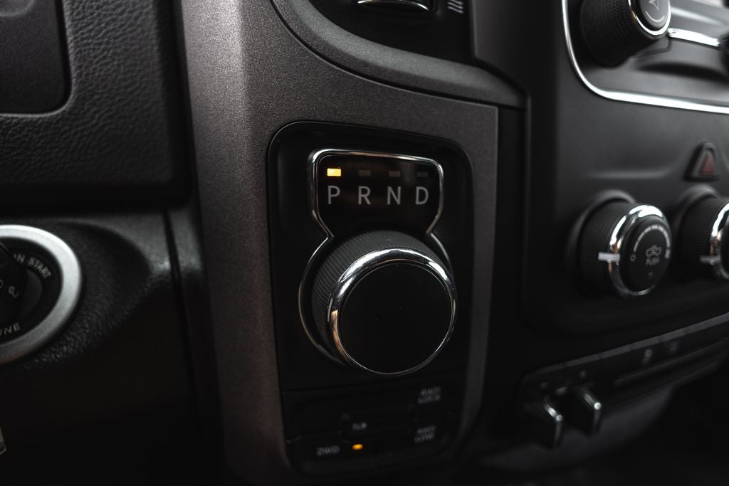 2019 RAM 1500 Classic Tradesman Crew Cab 4x4 5'7' Box