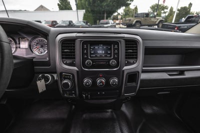 2019 RAM 1500 Classic Tradesman Crew Cab 4x4 5'7' Box