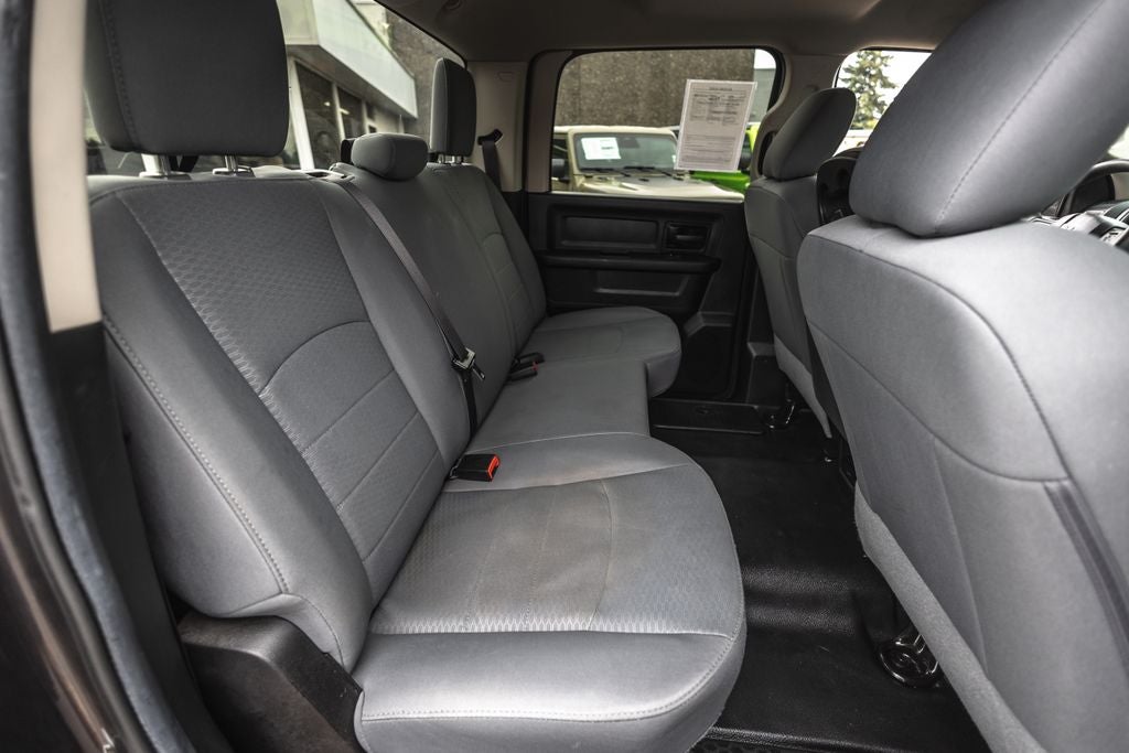 2019 RAM 1500 Classic Tradesman Crew Cab 4x4 5'7' Box