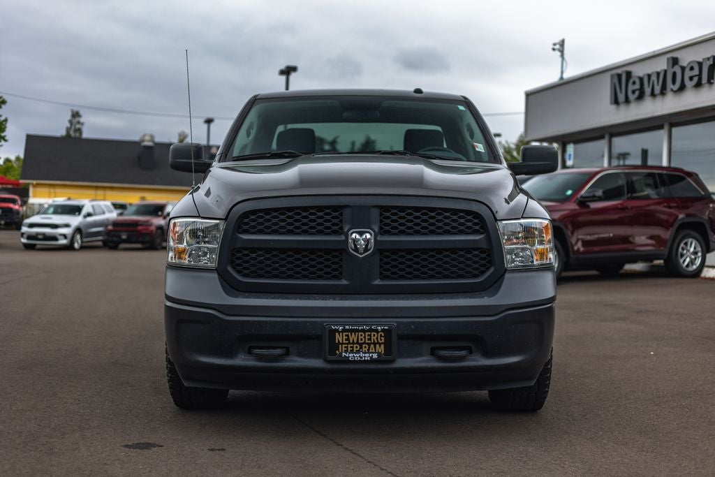 2019 RAM 1500 Classic Tradesman Crew Cab 4x4 5'7' Box