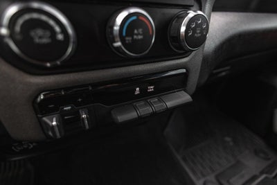 2024 RAM 2500 Tradesman Crew Cab 4x4 6'4' Box