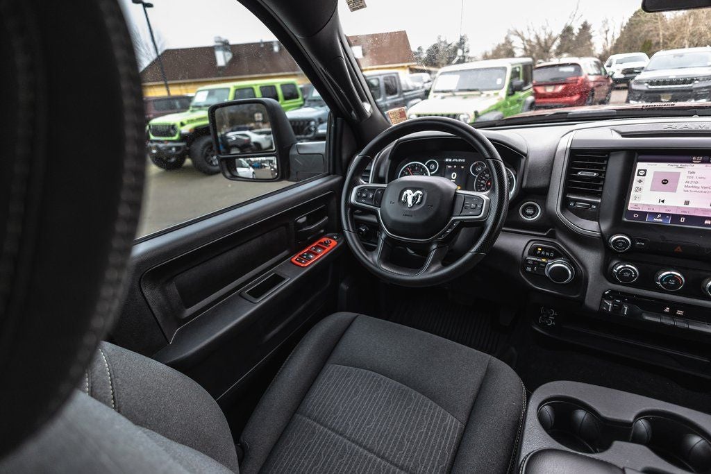 2024 RAM 2500 Tradesman Crew Cab 4x4 6'4' Box