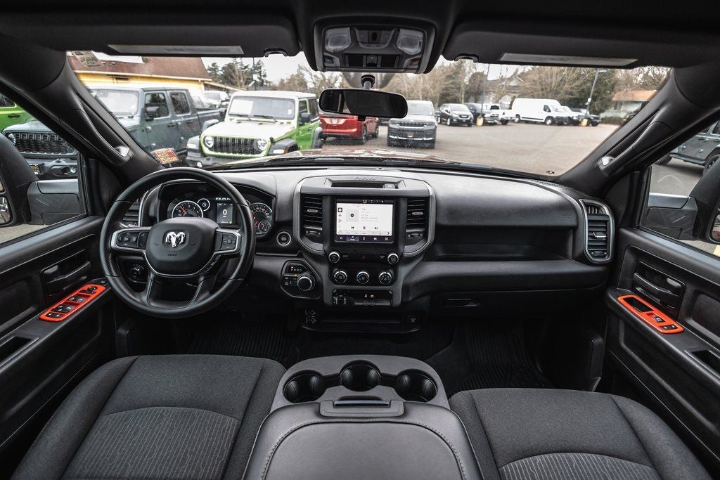 2024 RAM 2500 Tradesman Crew Cab 4x4 6'4' Box