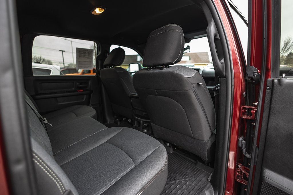 2024 RAM 2500 Tradesman Crew Cab 4x4 6'4' Box