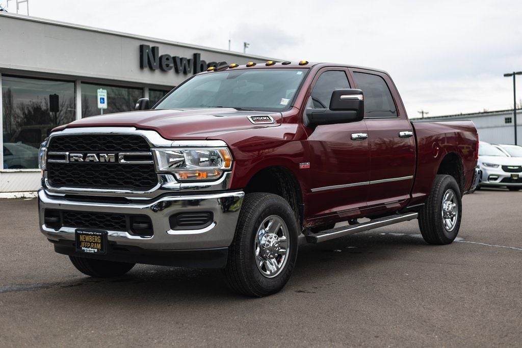 2024 RAM 2500 Tradesman Crew Cab 4x4 6'4' Box