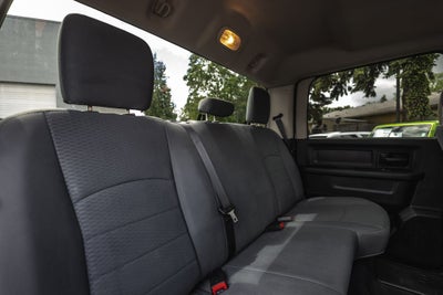 2017 RAM 2500 Tradesman Crew Cab 4x4 6'4' Box